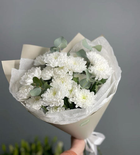 9 chrysanthemum white