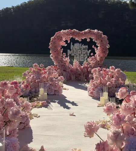 Pink arch heart / قلب قوس وردي