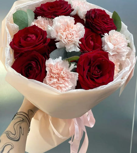 Bouquet (red)for her