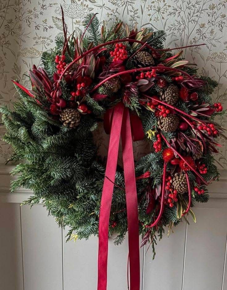 Handmade New Year's wreath (50/55cm) / عيد الميلاد