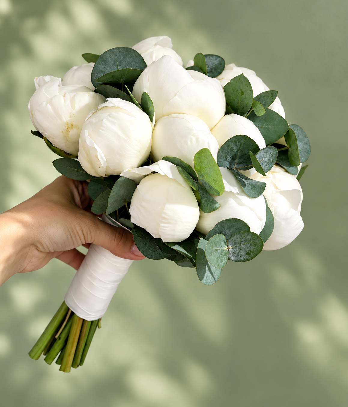 Peony Elegance Bouquet / باقة أناقة الفاوانيا
