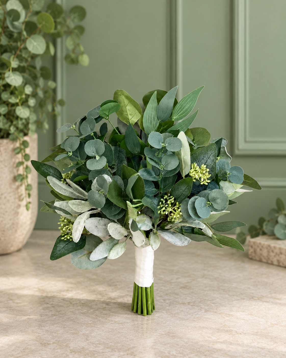 Luxury Eucalyptus Bouquet / باقة الأوكالبتوس الفاخرة