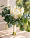 White Protea Bridal Bouquet باقة العروس من زهور البروتيا البيضاء
