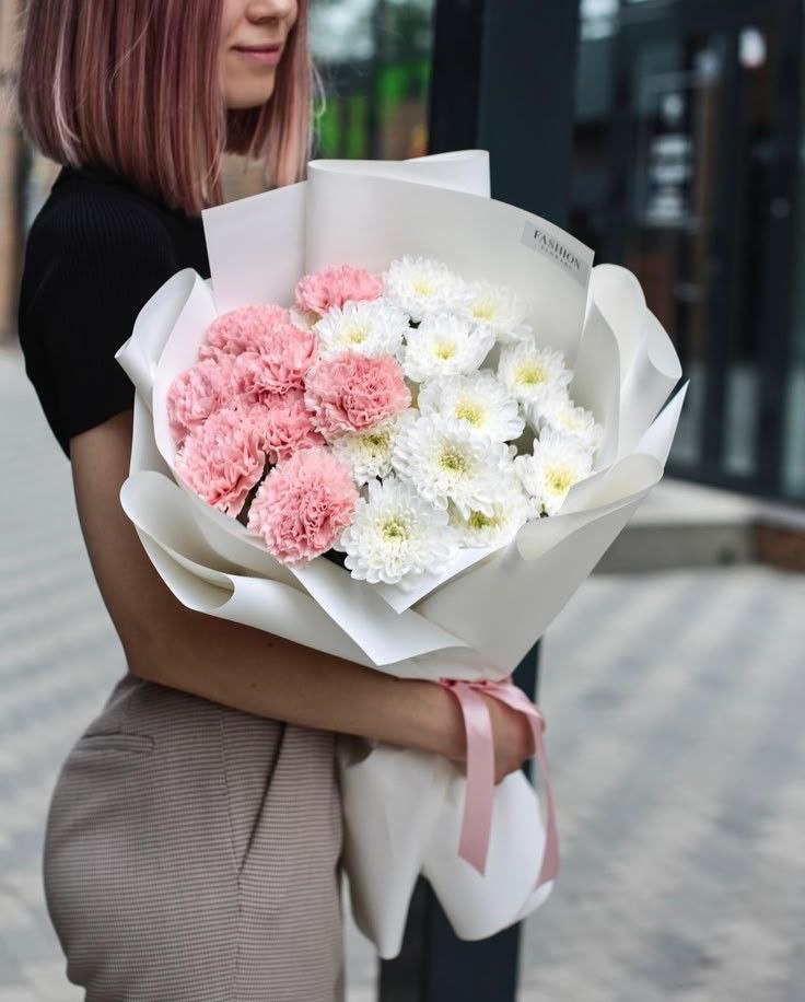 Dianthus and chrysanthemum mix