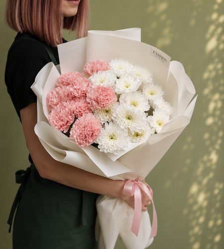 Dianthus and chrysanthemum mix