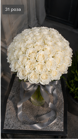White roses  وردة من أي لون