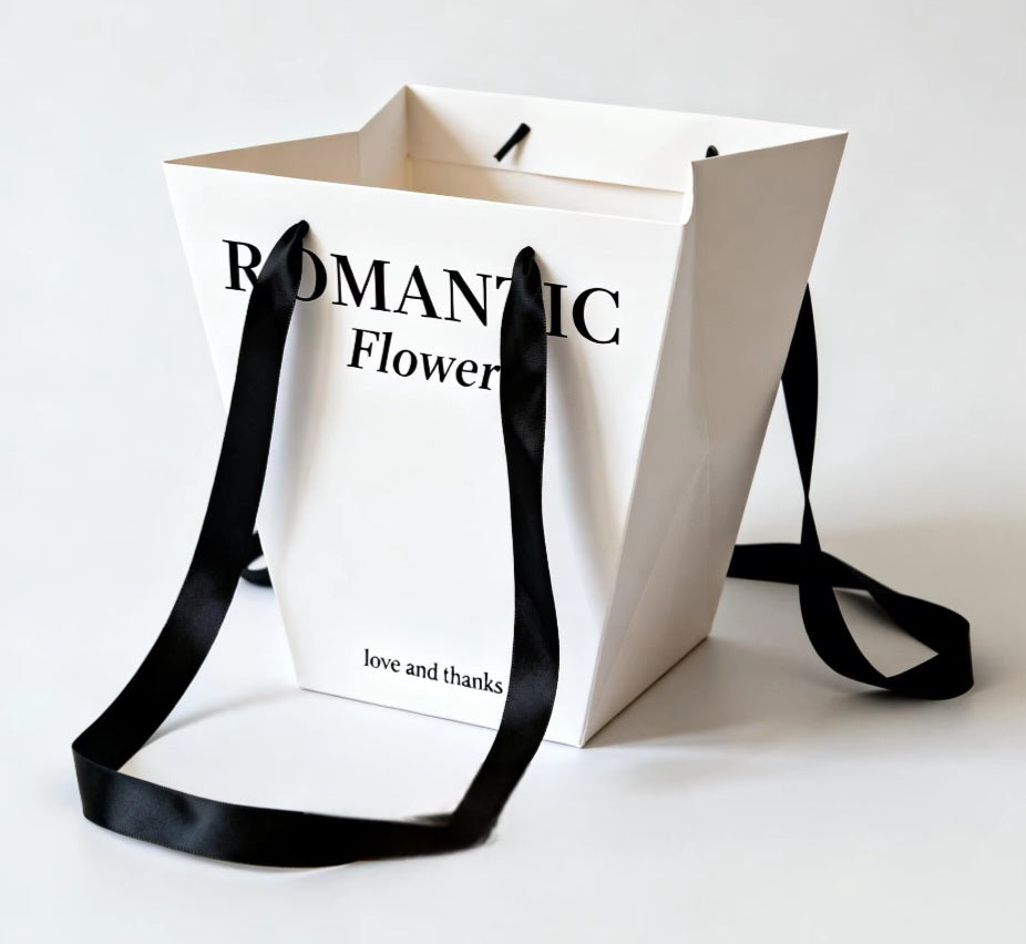 Flower bag / حقيبة زهور