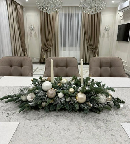 Christmas table decor