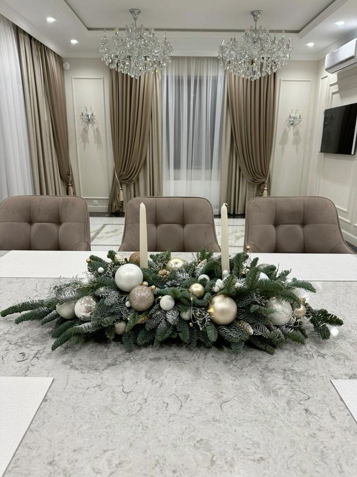 Christmas table decor