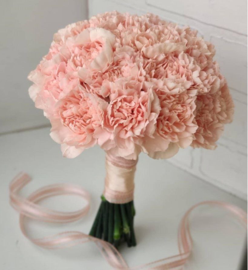 Bridal bouquet pink / باقة زفاف كلاسيكية باللون الوردي